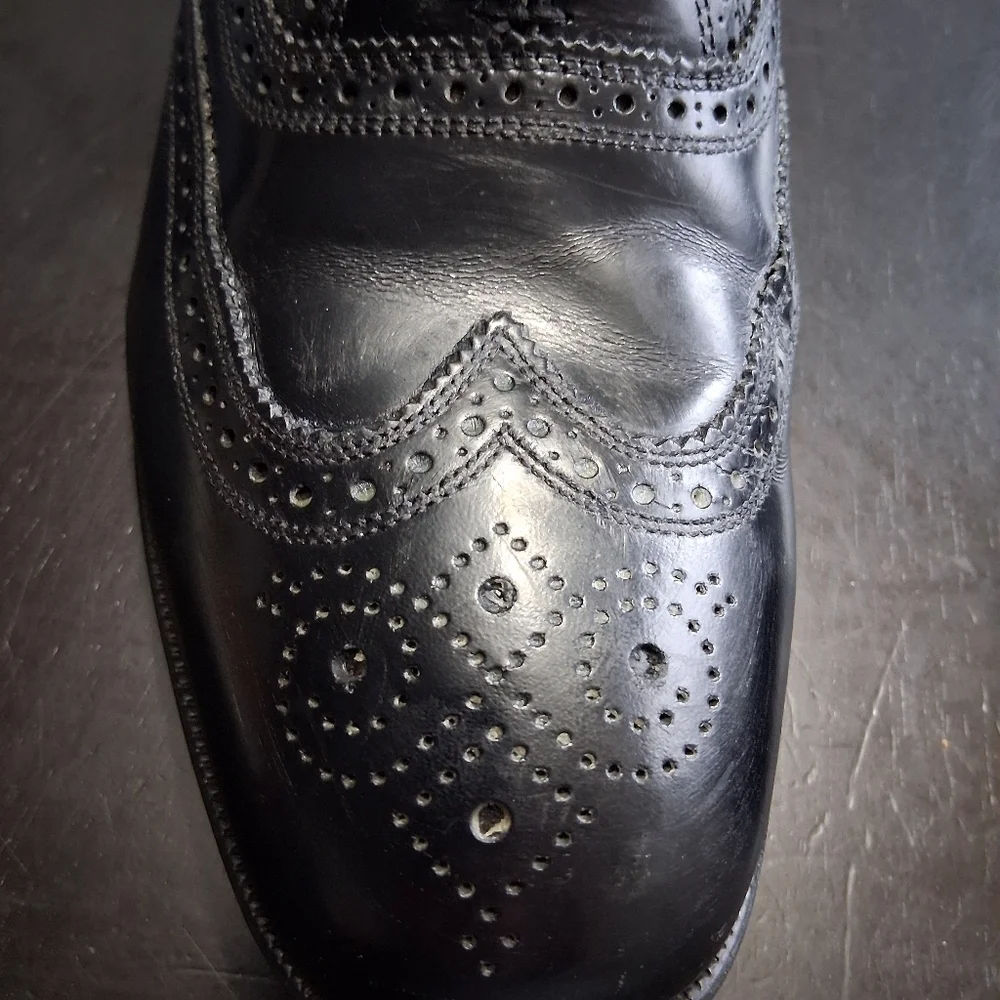 Florsheim Men's Lexington Black Oxford Wingtip Shoe  Size 10